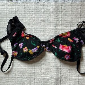 Floral Embroidered Black Bra